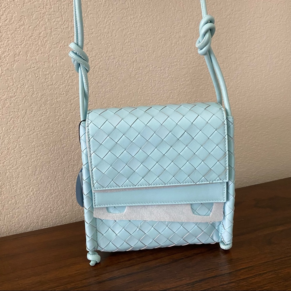 Light Blue Weave Woven Intrecciato Small Knot Flap Crossbody Bag Purse| T1